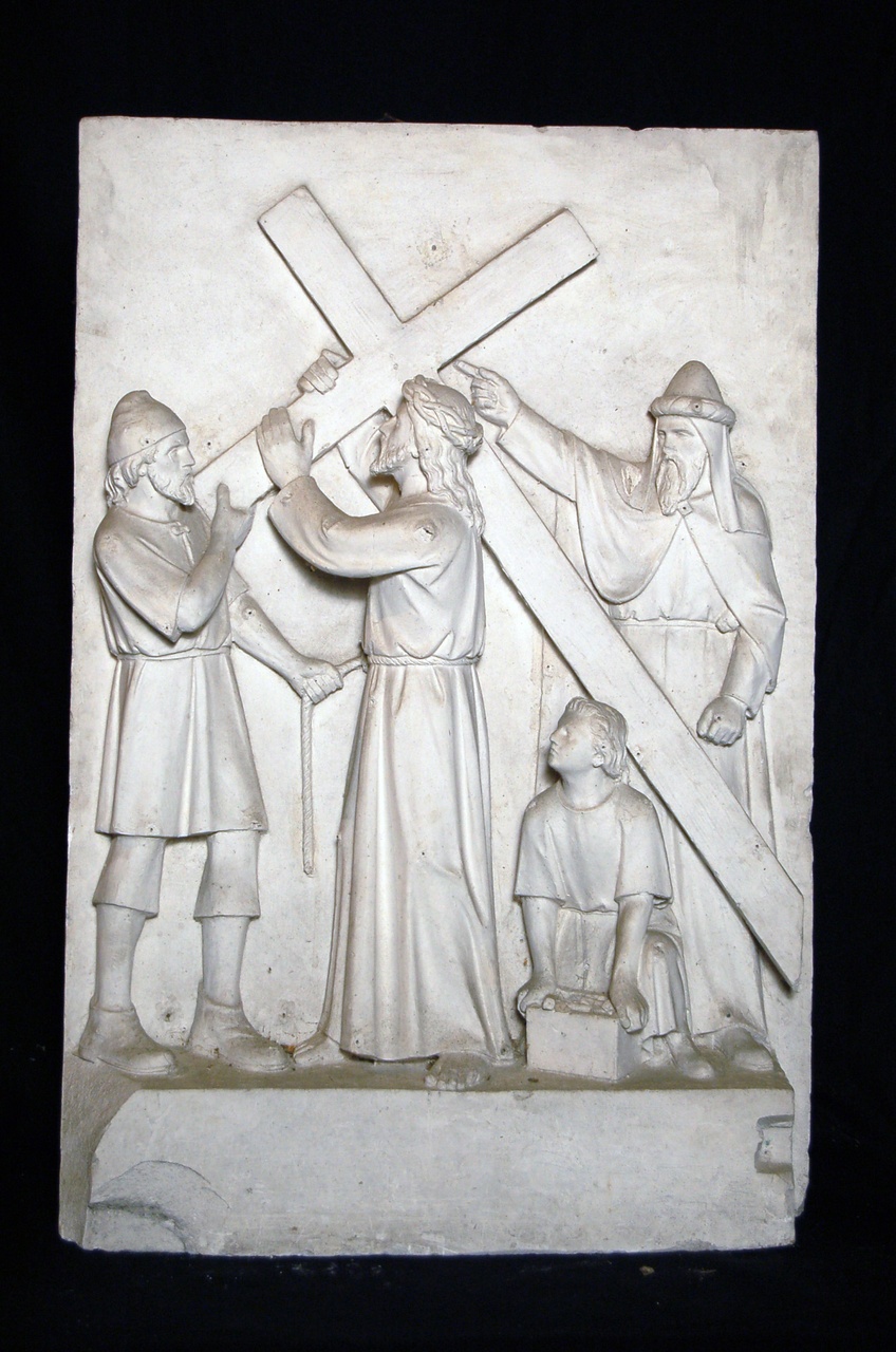 Reliëf met voorstelling uit de kruisweg, Christus draagt het kruis