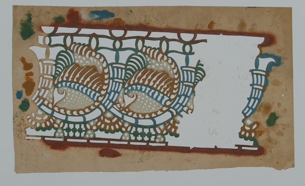 Sjabloon voor bandwerk met drie herhalende banden met een hoorn-vorm.