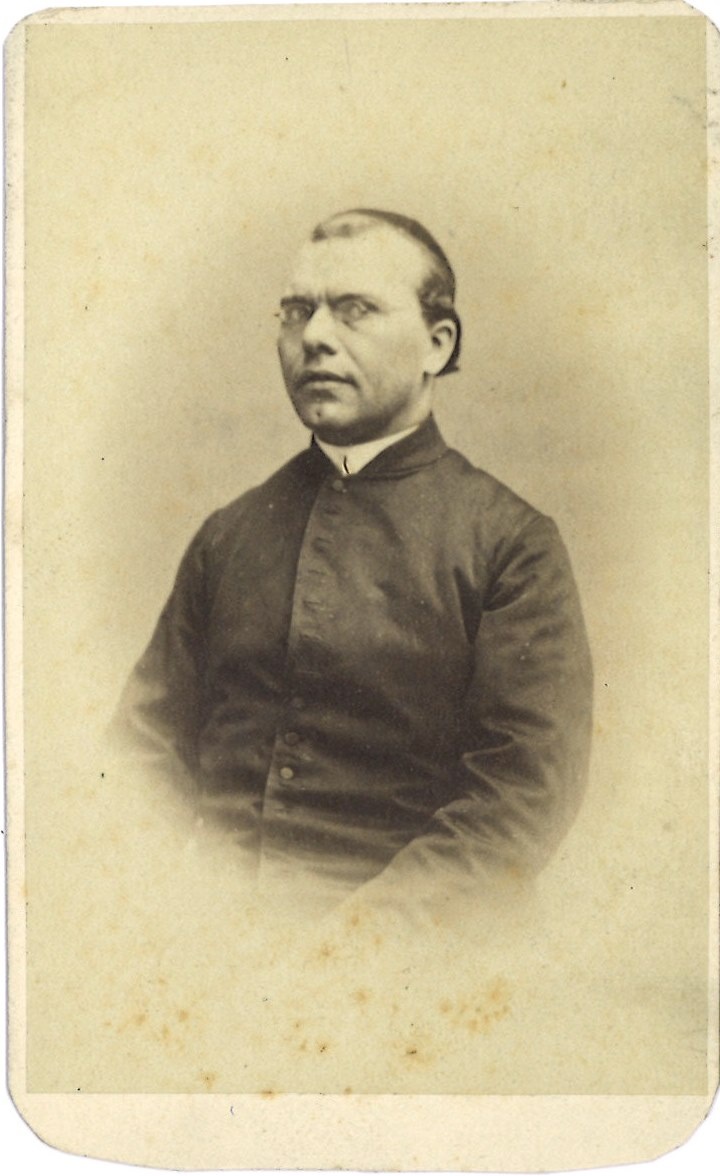 Verzameling van 51 Portretfoto's (carte-de-visite) van geestelijken: Pater Kreling o.p., prior van het Dominicanenklooster te Huissen, 1868