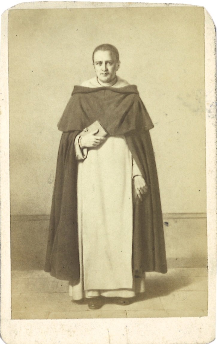 Verzameling van 51 Portretfoto's (carte-de-visite) van geestelijken: Père Lacordaire, Dom., 1868.