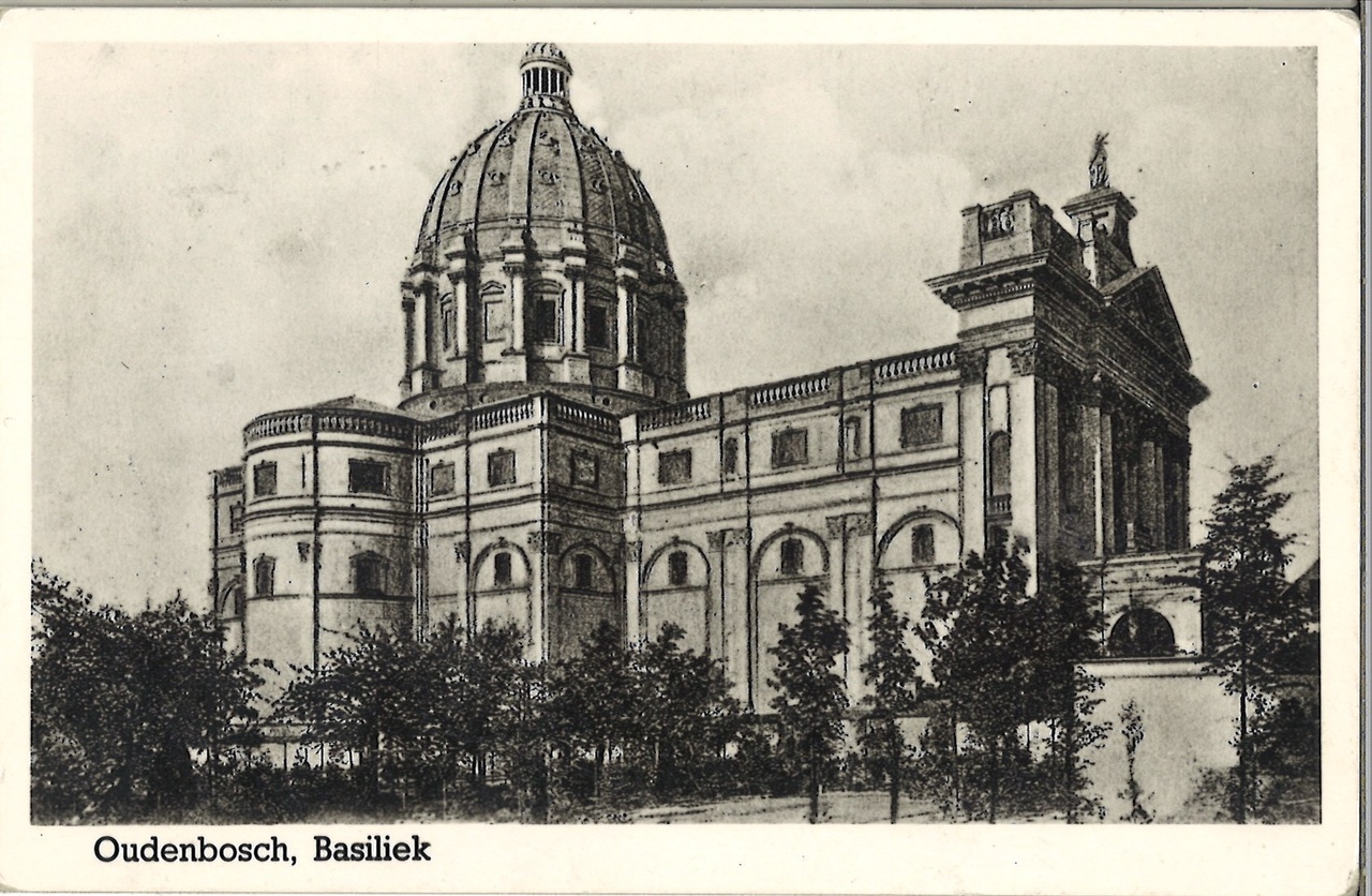 Ansichtkaart van de Basiliek van Oudenbosch